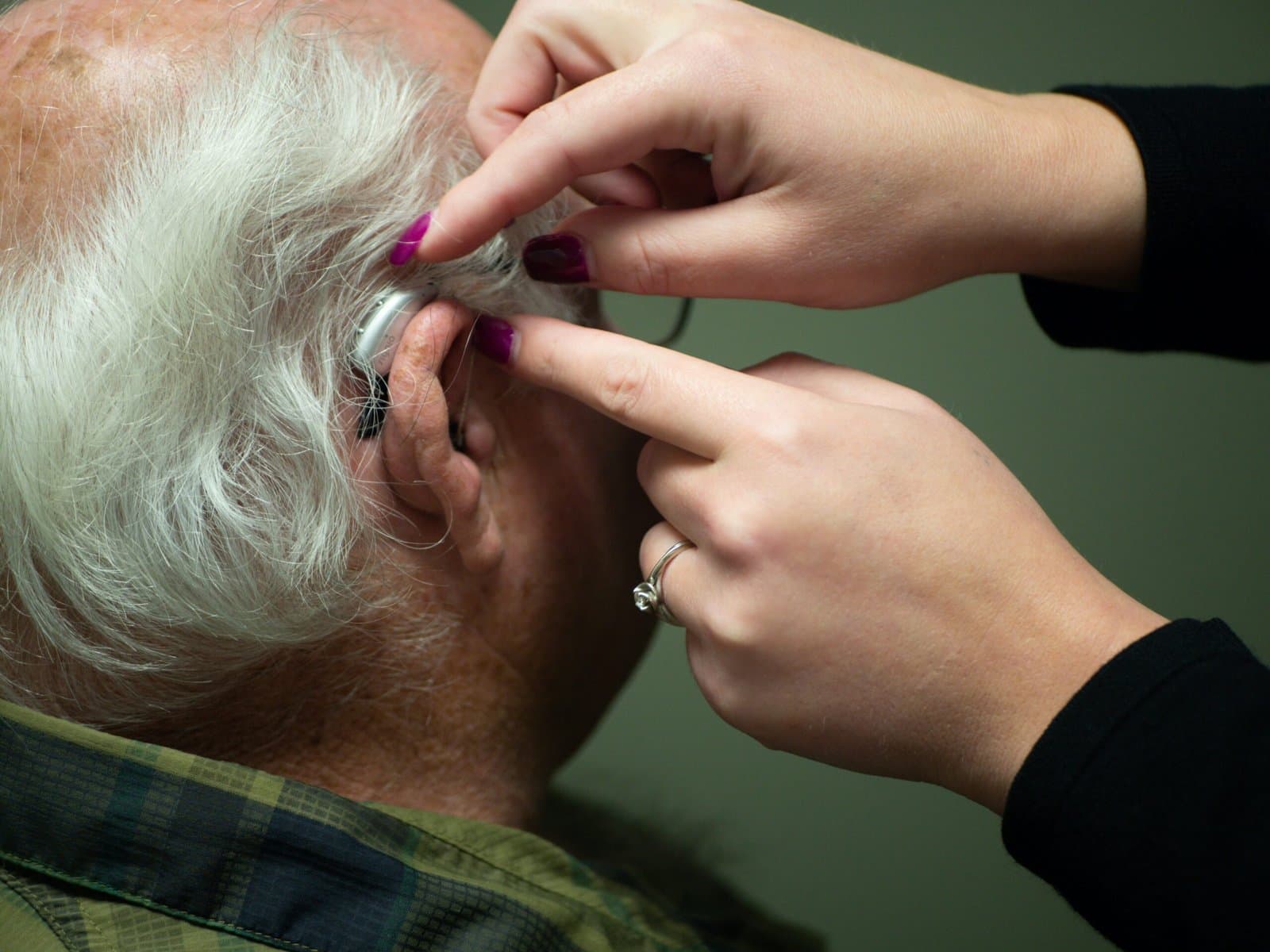 Where to Get a Hearing Evaluation Near Orange, CA: What to Look For